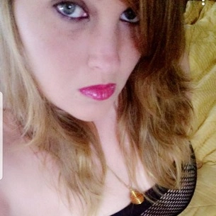 Naughty Hotwife Nichole