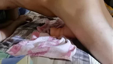 Mỗi gã đàn ông đều có dụng cụ thủ dâm riêng