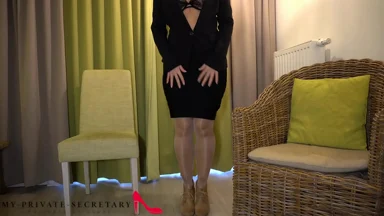 Thư ký riêng của tôi trong chuyến công tác đụ sếp ở phòng khách sạn