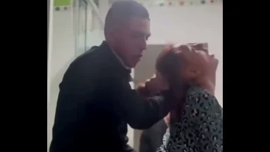 Sếp bắt quả tang tôi giờ làm việc, phần 2