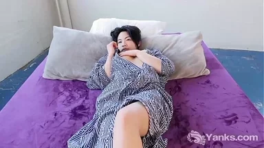 Yanks Cô gái châu Á Hope Gold Tự thủ dâm