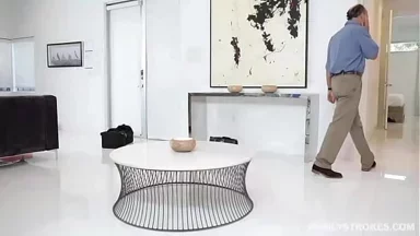 Mẹ kế Latina ngực khủng bị con riêng đụ mạnh