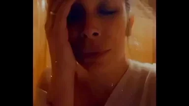 Kỳ Nghỉ Gia Đình Mùa 2: Đặc Biệt Trượt Tuyết Tập 1/6 - "Kẻ Quyến Rũ Phụ Nữ". Trong một ngôi nhà gỗ với những cuộc vui điên cuồng