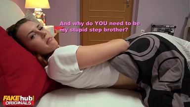 FAKEhub - POV: Bạn đang chia giường với em gái cùng cha khác mẹ tóc đỏ siêu quyến rũ, nhỏ xinh, gợi cảm và tuổi teen